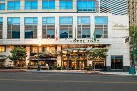 Hotel 1000